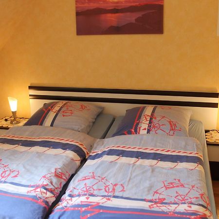 Attractive Apartment In Kluetz Near The Sea คลุทซ์ ภายนอก รูปภาพ