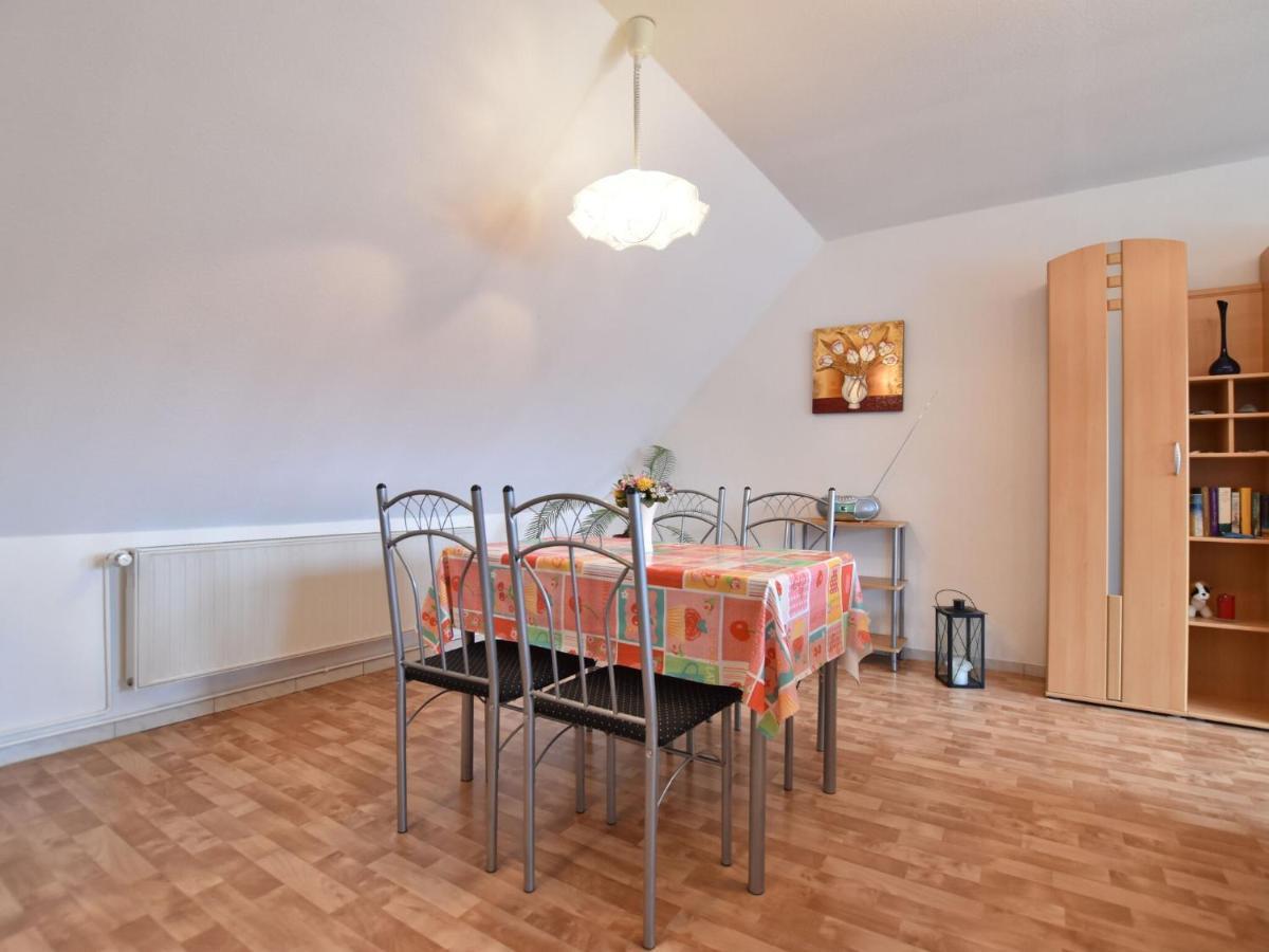 Attractive Apartment In Kluetz Near The Sea คลุทซ์ ภายนอก รูปภาพ